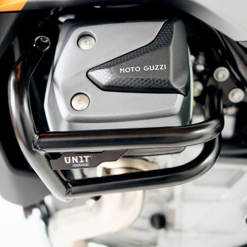 Moto Guzzi Stelvio (2024 until now) Engine protection crash bars