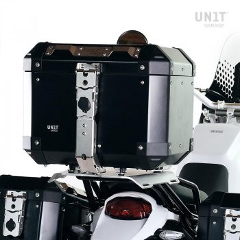 Atlas 36L aluminium top case + Rear luggage rack with passenger grip Ducati Desert X