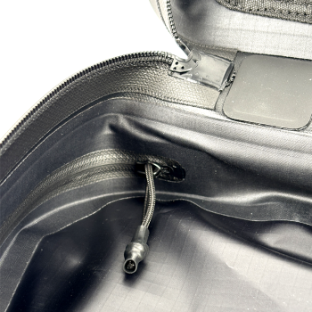 Rear bag in first grain leather