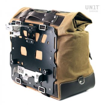 Cult side pannier in waxed cotton with aluminium back plate + stainless steel quick release system and lock
