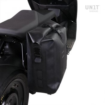 Khali side pannier in TPU + Right Subframe BMW CE 04