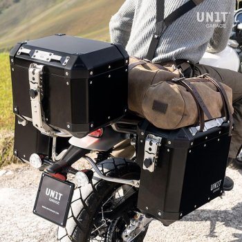 Pair of aluminium Panniers Atlas 47L+41L with Triumph 1200 XC & XE frame