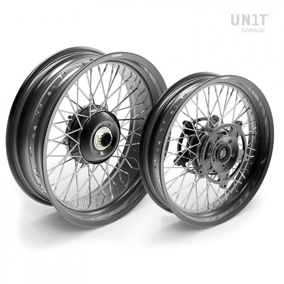 Pair of spoked wheels NineT 48M6