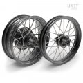 Pair of spoked wheels R18 Classic 24M9