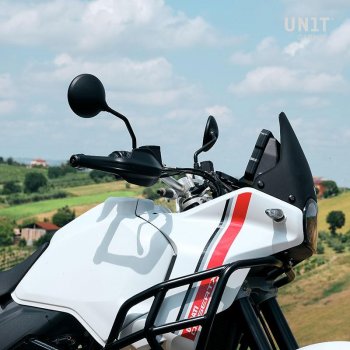 Edi Race Ducati DesertX windshield