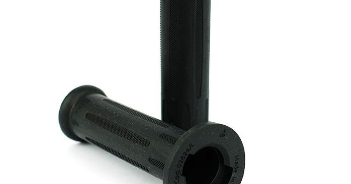 Pair of BMW 26/26 grips with blind ends