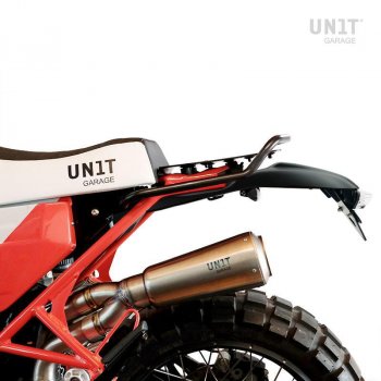 Rear fender with license plate kit