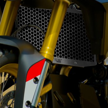 NineT radiator protection