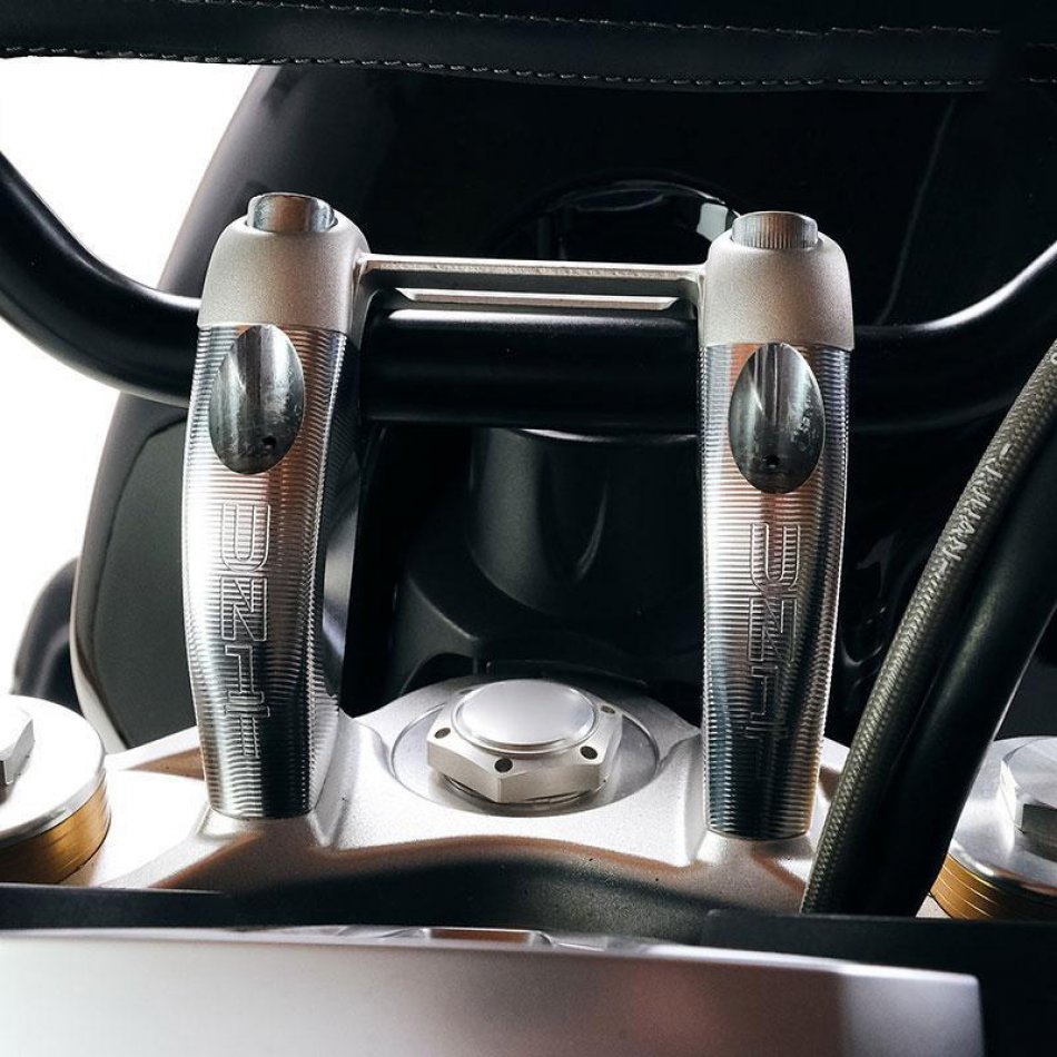 Raised and set back handlebar risers for Bmw nineT Roadster-Pure