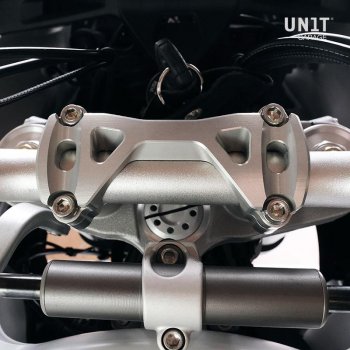 Set back handlebar risers for Ducati DesertX
