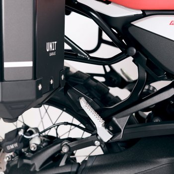 Subframes for aluminum side panniers Atlas BMW R12 G/S