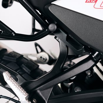 Subframes for aluminum side panniers Atlas BMW R12 G/S