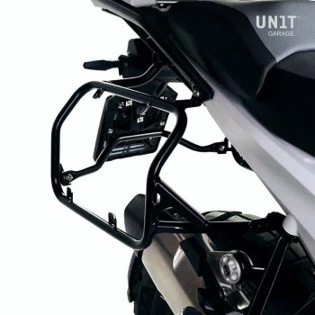 Subframes for aluminum side panniers Atlas BMW R1300GS